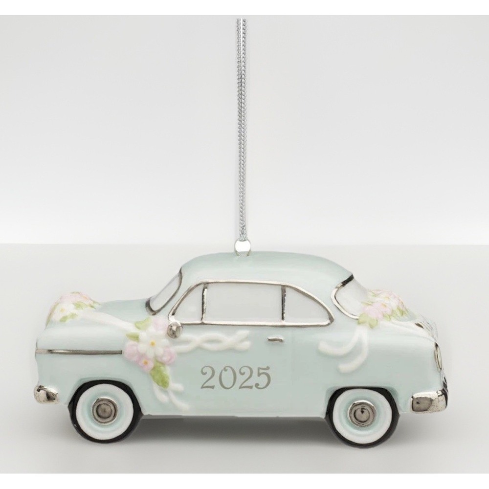 Lenox ornament 2025 Just Married Vintage Car Christmas Ornament - Picture 1 of 6